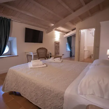 Nena Guest house Tolentino